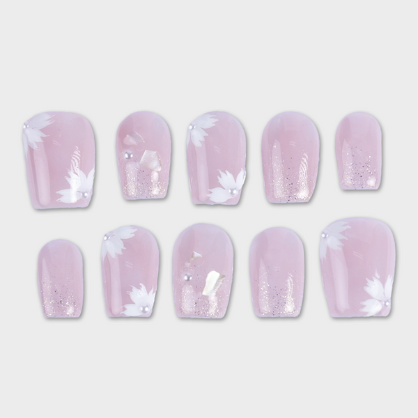 SIYOU Petal Haze press-on nails front view