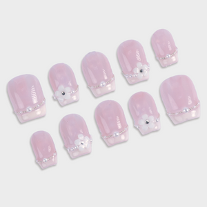 SIYOU Pearl Brunch press-on nails angle view