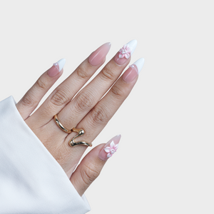SIYOU Pearl Bloom press-on nails on hand