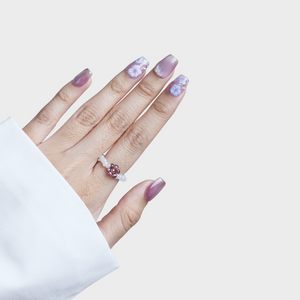 SIYOU Wisteria press-on nails on hand