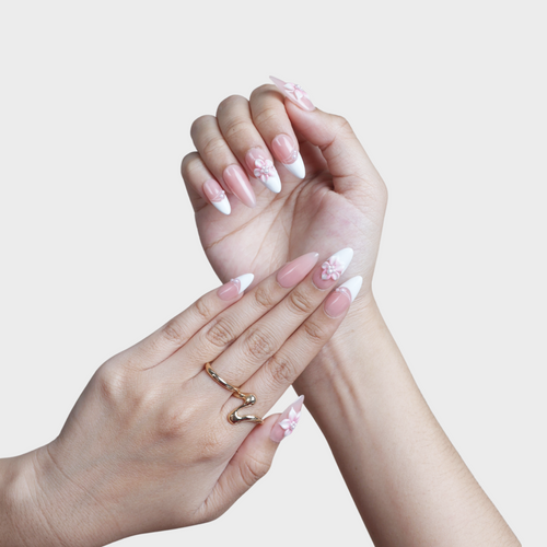 SIYOU Pearl Bloom press-on nails case view