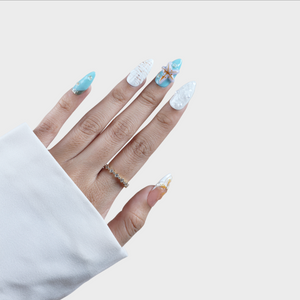 Cabana press-on nails by SIYOU NAILS