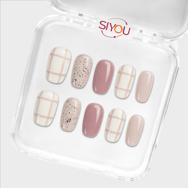 Cardigan press-on nails by SIYOU NAILS