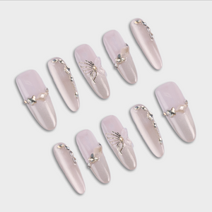Charmed press-on nails by SIYOU NAILS