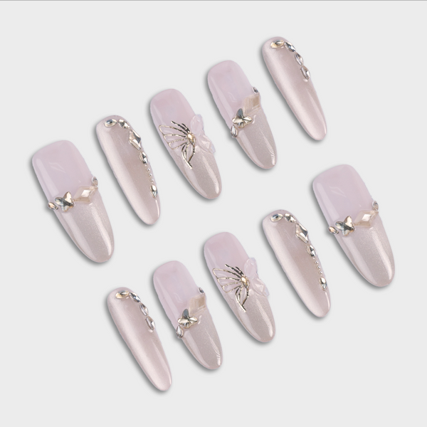 Charmed press-on nails by SIYOU NAILS