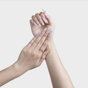 Charmed press-on nails by SIYOU NAILS