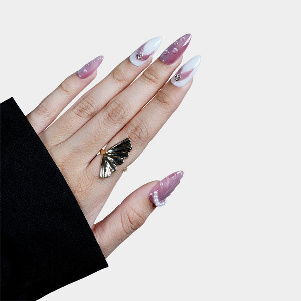 SIYOU Mauve Atelier press-on nails close-up