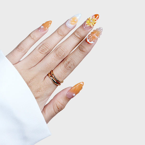 SIYOU Tangerine Garden press-on nails close-up
