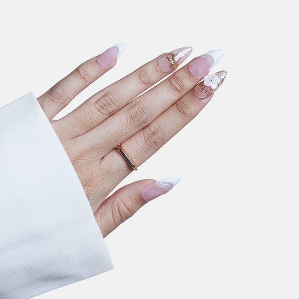 SIYOU Golden Branch press-on nails close-up