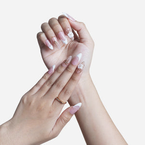 SIYOU Golden Branch press-on nails styled view