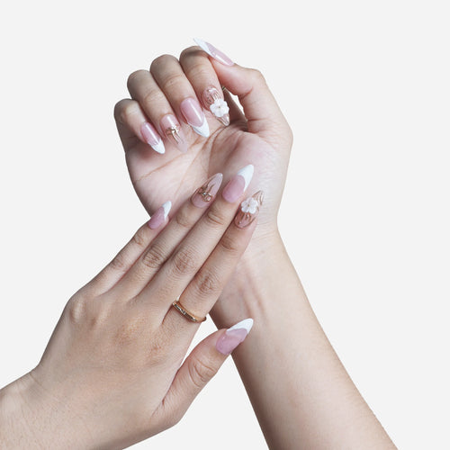 SIYOU Golden Branch press-on nails angle view