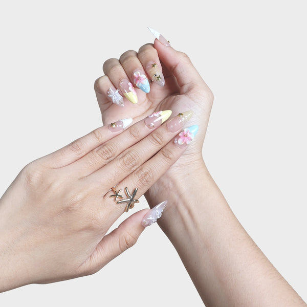 SIYOU Starlight Meadow press-on nails styled view