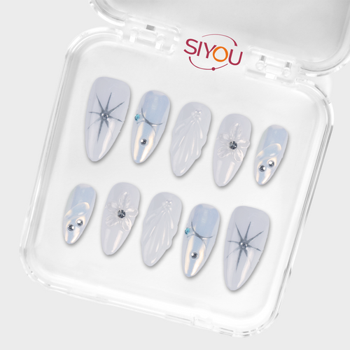 Glass Slipper press-on nails by SIYOU NAILS