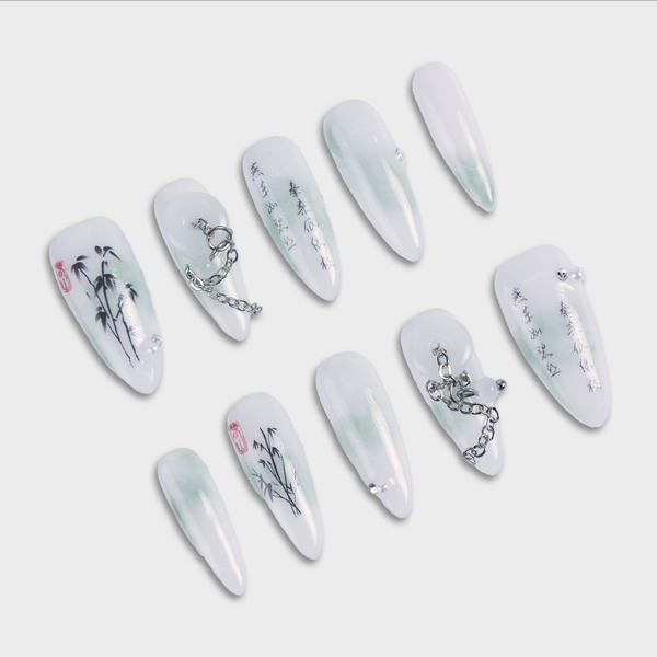 Haiku press-on nails by SIYOU NAILS
