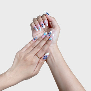 SIYOU Blue Botanica press-on nails styled view