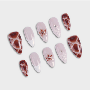 Quicksilver press-on nails by SIYOU NAILS