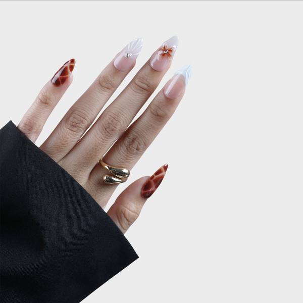 Quicksilver press-on nails by SIYOU NAILS
