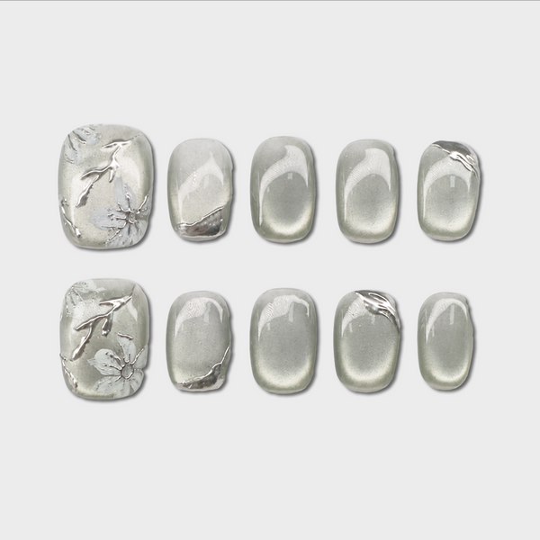 Steel Magnolia press-on nails by SIYOU NAILS