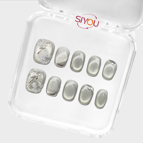 Steel Magnolia press-on nails by SIYOU NAILS