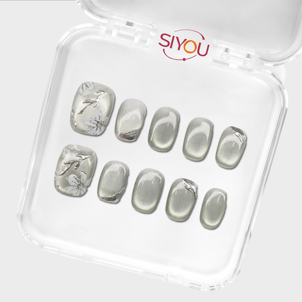 Steel Magnolia press-on nails by SIYOU NAILS
