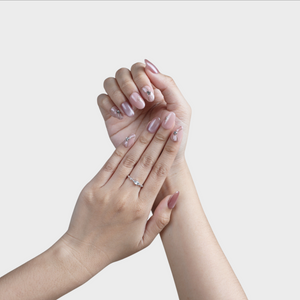 Velvet Hour press-on nails by SIYOU NAILS